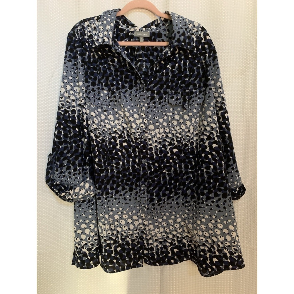 Essentials Women 3x Blue Pattered Blouse.‎